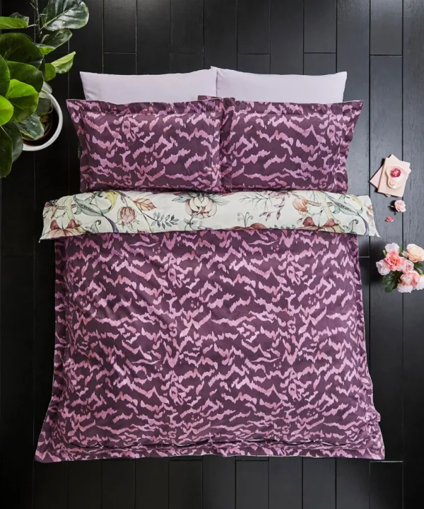 Bedroom | Nouveau Reflections | Floral Décor | Nature Décor | Bedding | Home | Home | Home | Home | Home Joe Browns Tranquil Trails Reversible Bed Set Cream