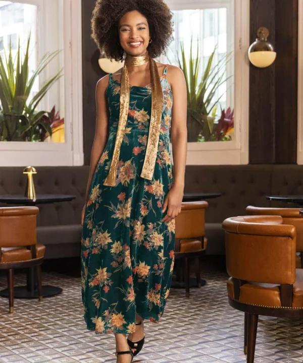 Shop Women's Collection | Velvet & Devor茅 Dresses | Midi Dresses | Maxi Dresses | Party Dresses | Occasion Outfits | Dresses | Sale Dresses | Top Picks | Top Picks | Top Picks | Top Picks | Top Picks | Top Picks | Women's | Women's Joe Browns Ultimate Devore Dress Green